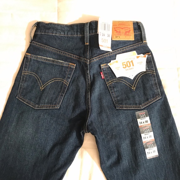 SOLD - Picture 4 of 5